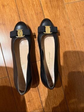 Salvatore Ferragamo Black Vara Bow Leather Flats with Gold Accent